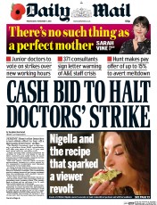 Daily Mail (UK) Newspaper Front Page for 4 November 2015